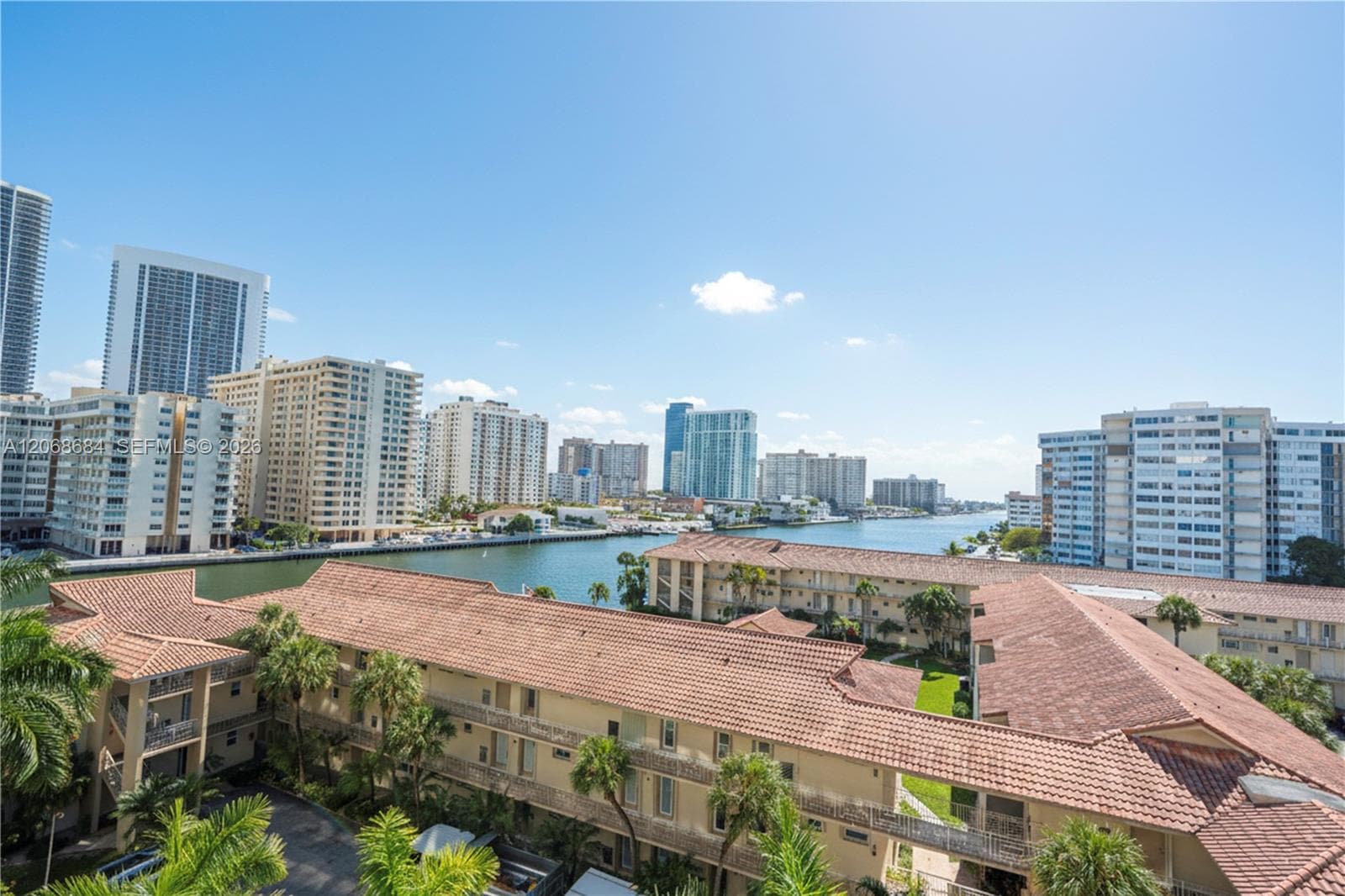 2602 E Hallandale Beach Blvd # R707, Hallandale Beach, FL 33009 — zdjęcie 2