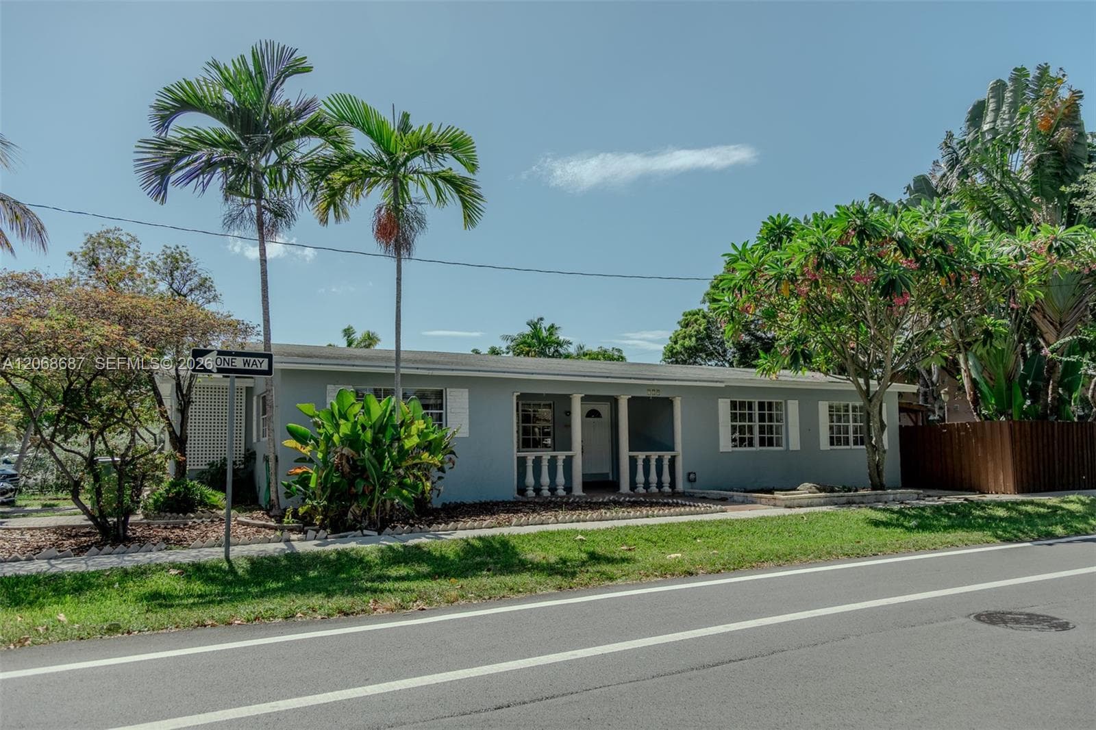 729 NE 2nd Ct # 729, Hallandale Beach, FL 33009 — zdjęcie 2