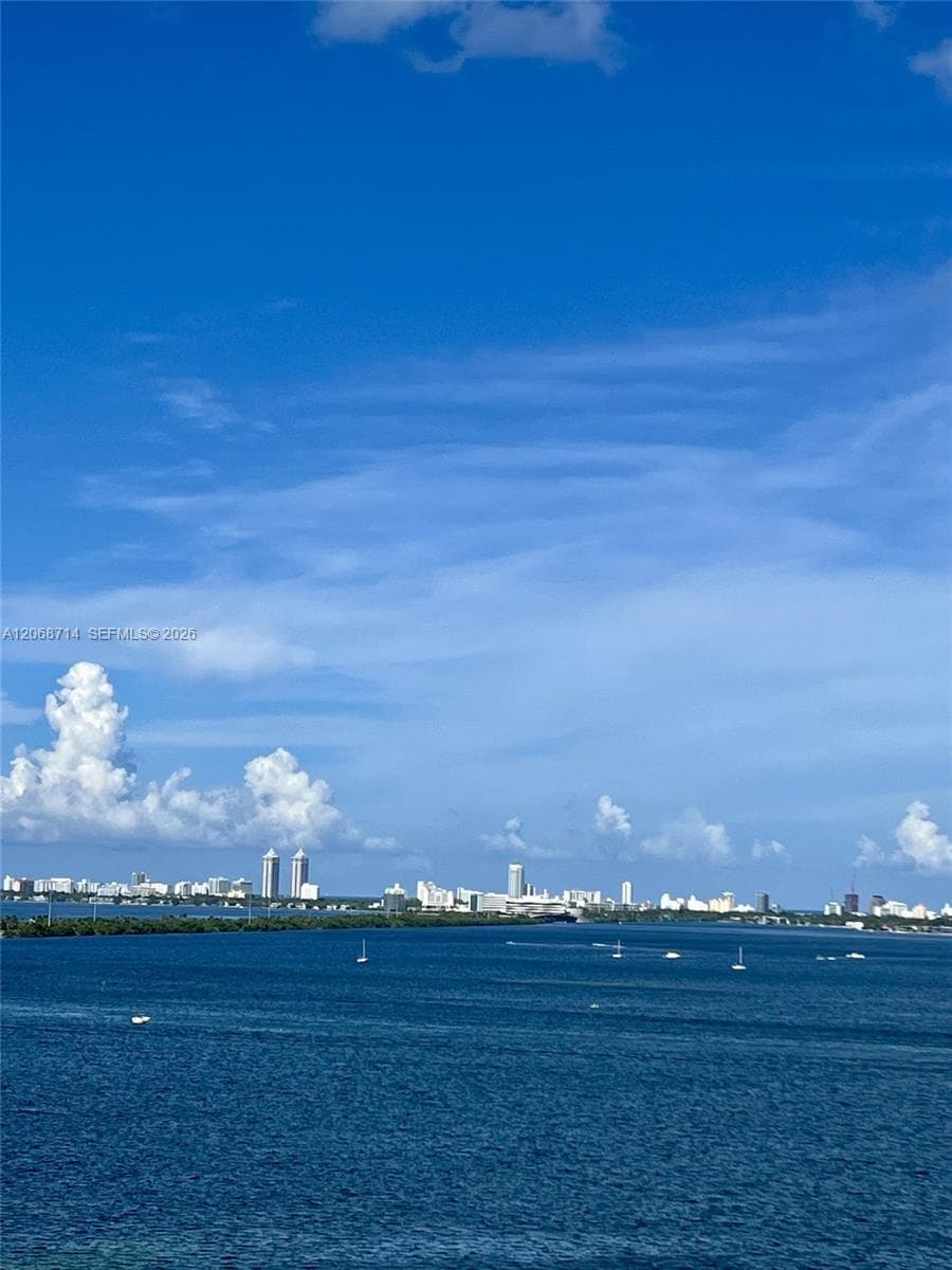 600 NE 27th St # 1604, Miami, FL 33137