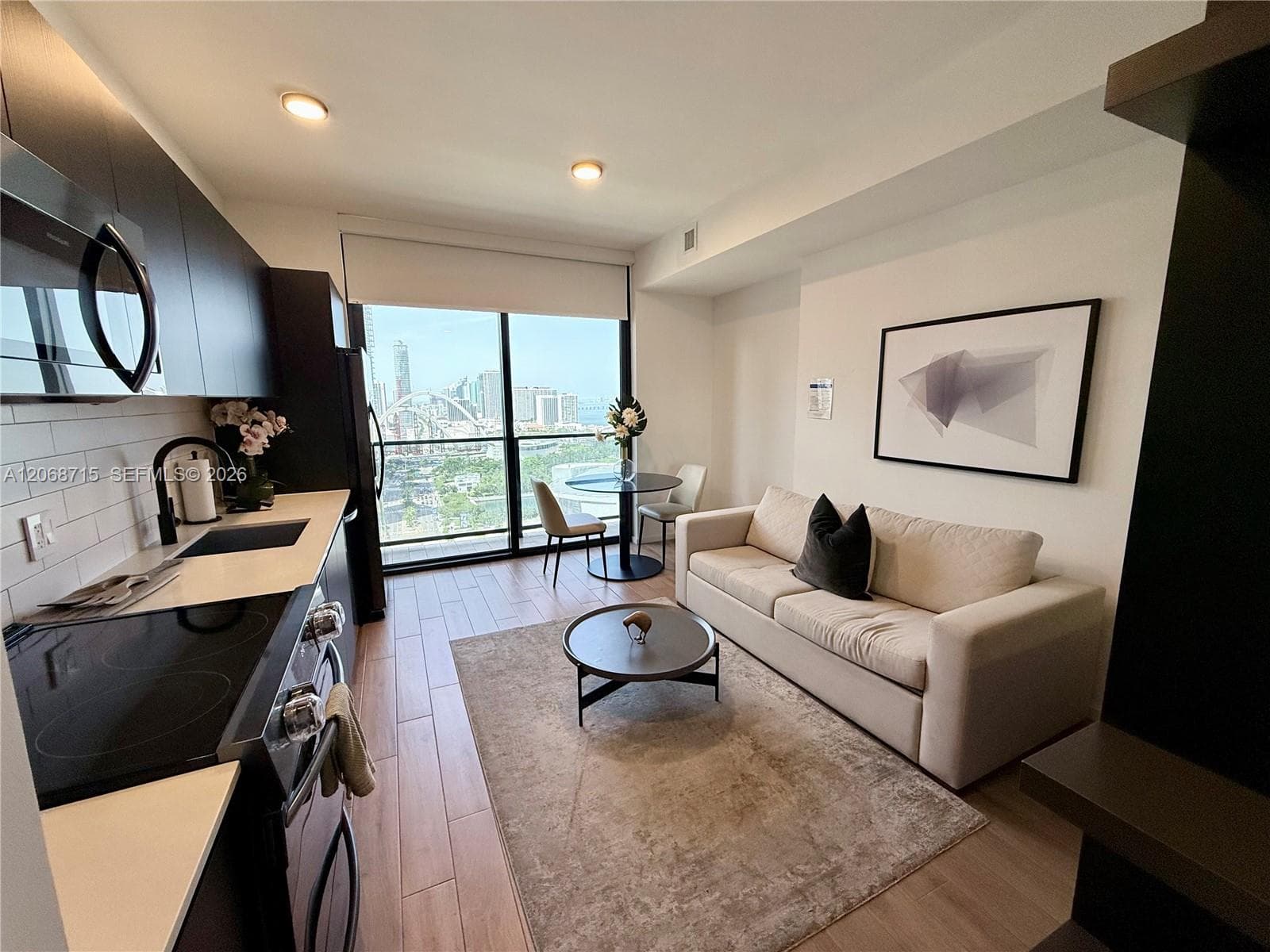 398 NE 5th St # 2203, Miami, FL 33132 — zdjęcie 4