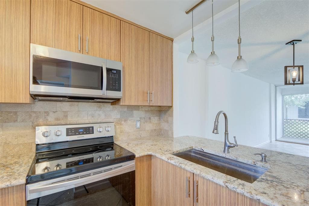 113 ROYAL PARK Drive # 1H, Oakland Park, FL 33309 — zdjęcie 2