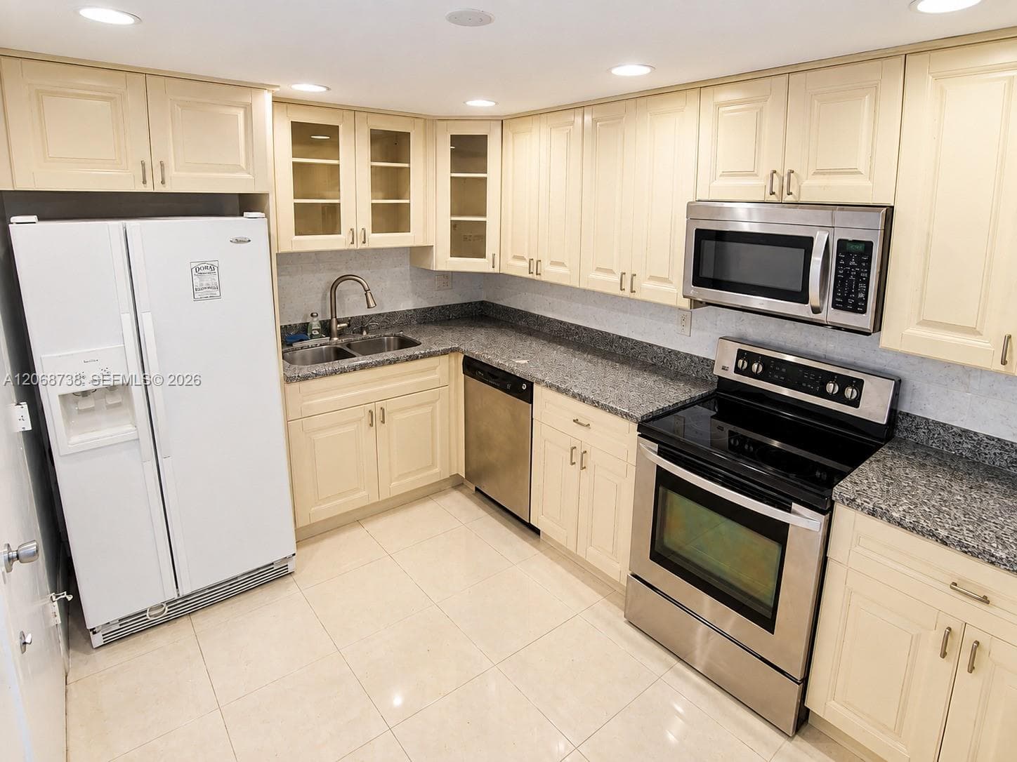 500 Three Islands Blvd # 918, Hallandale Beach, FL 33009 — zdjęcie 4