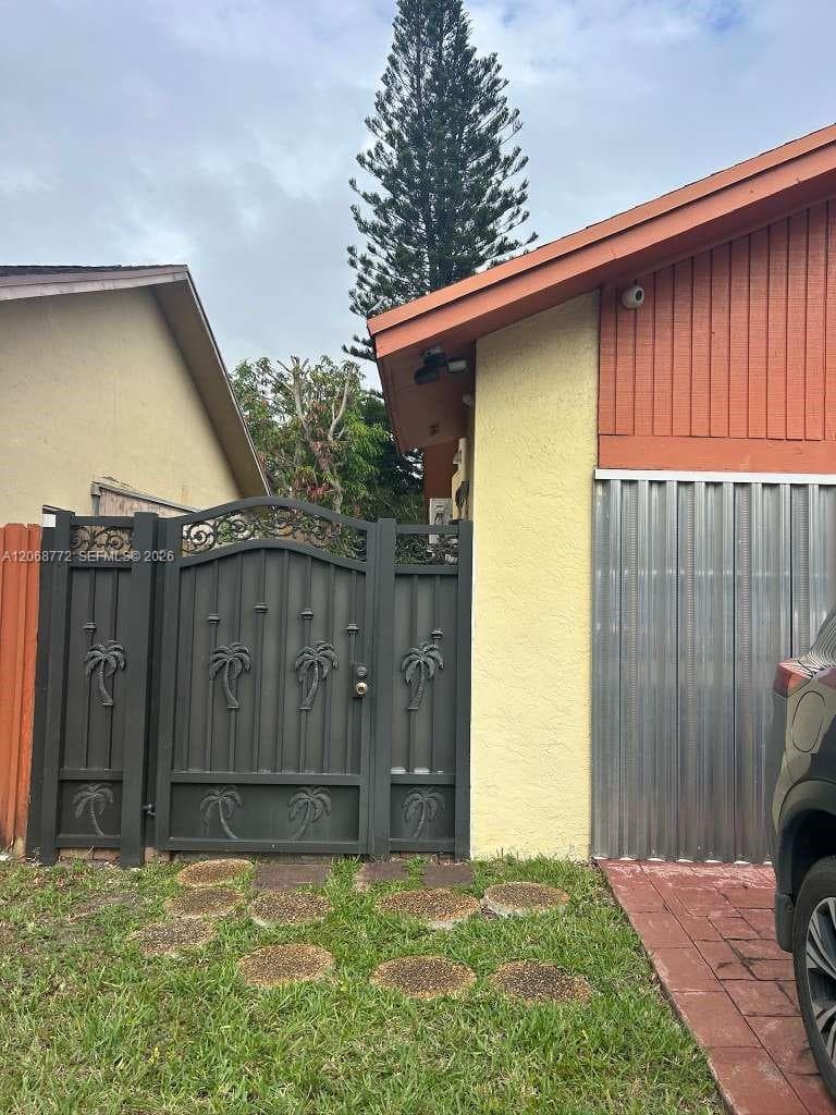 12945 SW 116th St # 12945, Miami, FL 33186