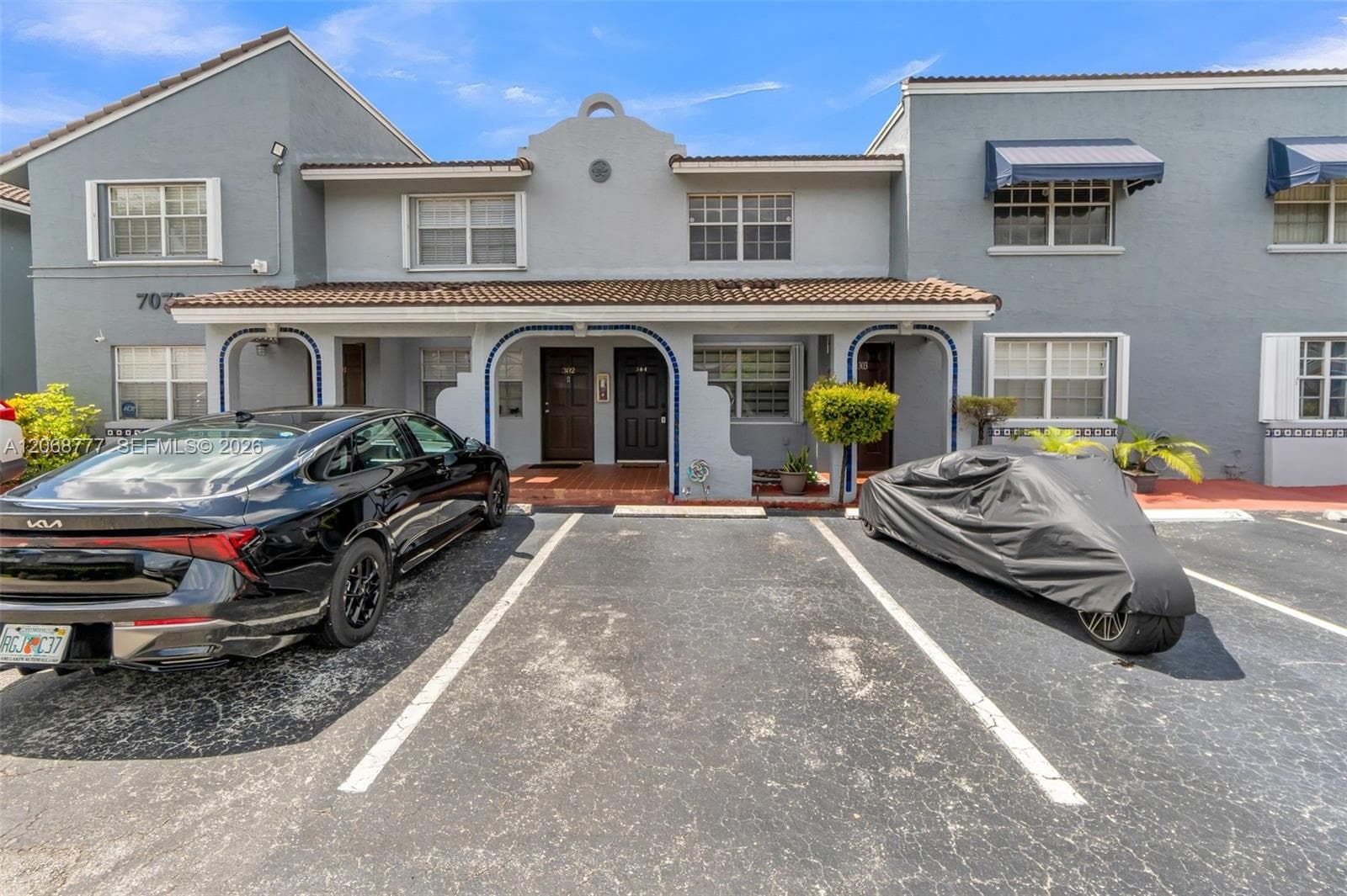 7070 NW 173rd Dr # 304, Hialeah, FL 33015