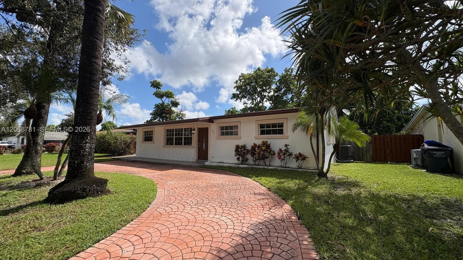 251 N 68th Ter # 251, Hollywood, FL 33024