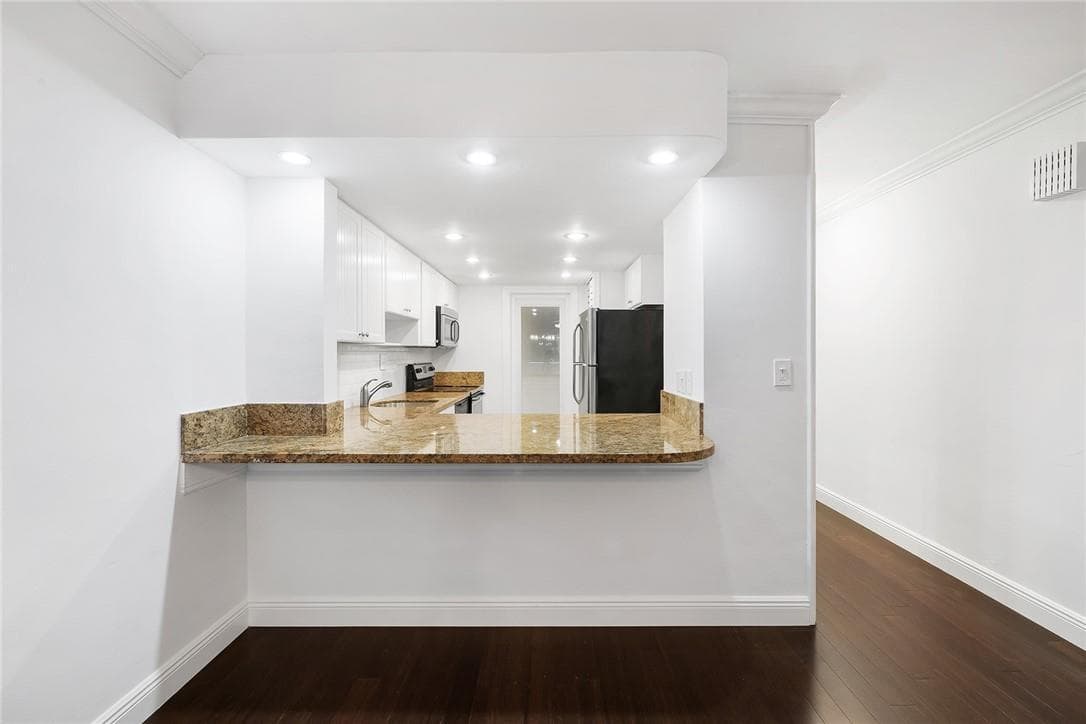 815 Middle River Drive # 205, Fort Lauderdale, FL 33304 — zdjęcie 5