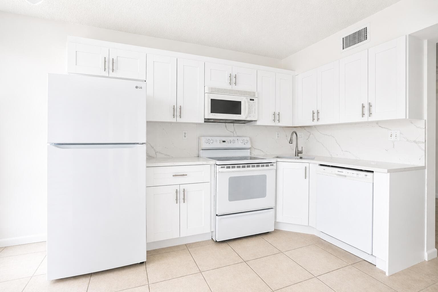 5910 MORNINGSTAR Circle # #202, Delray Beach, FL 33484 — zdjęcie 3