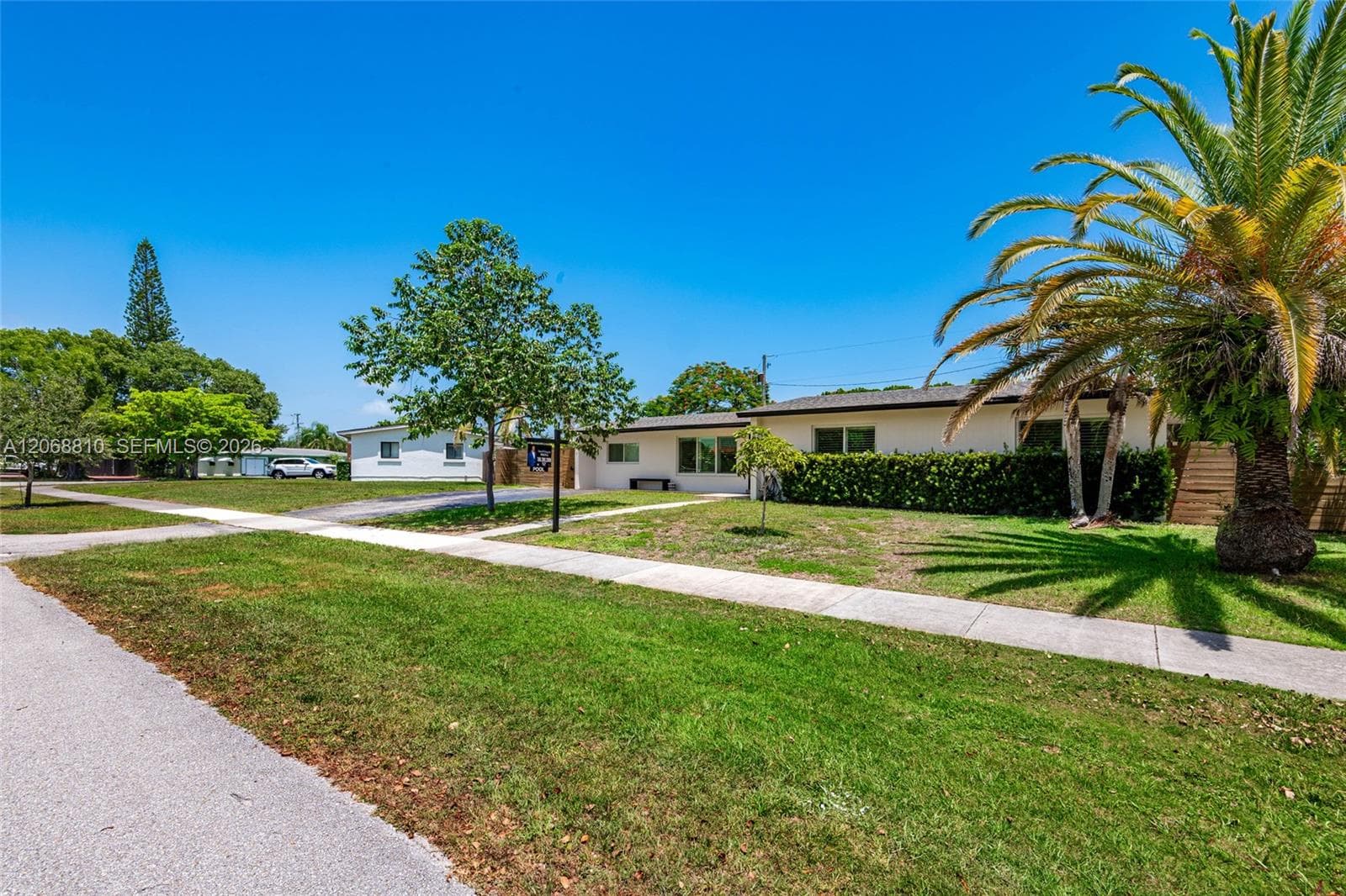 18145 SW 95th Ct, Palmetto Bay, FL 33157 — zdjęcie 2