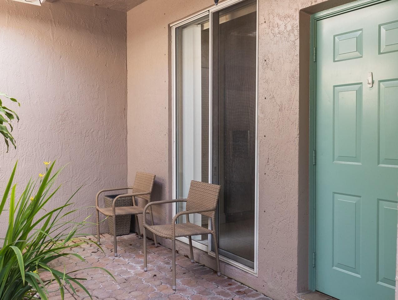 2491 Aragon Boulevard # 2, Sunrise, FL 33322 — zdjęcie 2