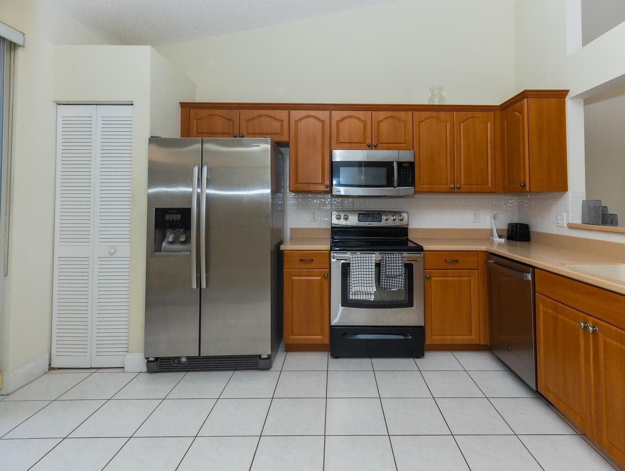 2491 Aragon Boulevard # 2, Sunrise, FL 33322 — zdjęcie 3