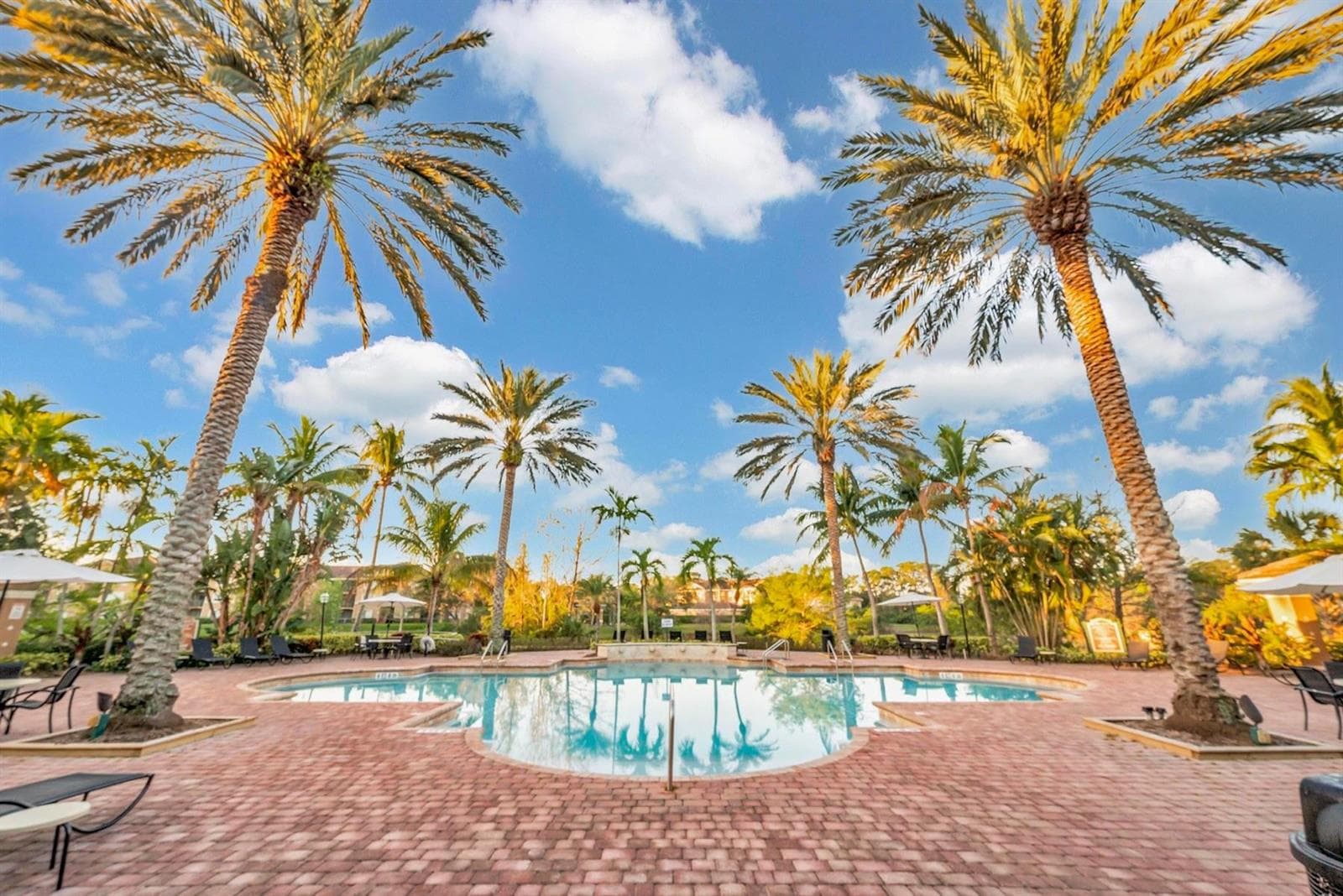 3742 NW MEDITERRANEAN Lane # 307, Jensen Beach, FL 34957