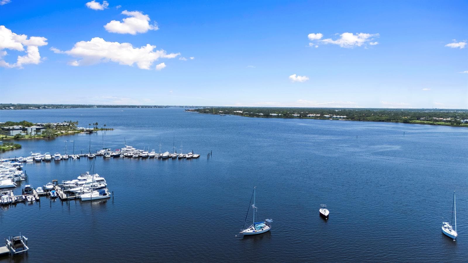 3316 SE RIVER VISTA Court, Port St. Lucie, FL 34983 — zdjęcie 3