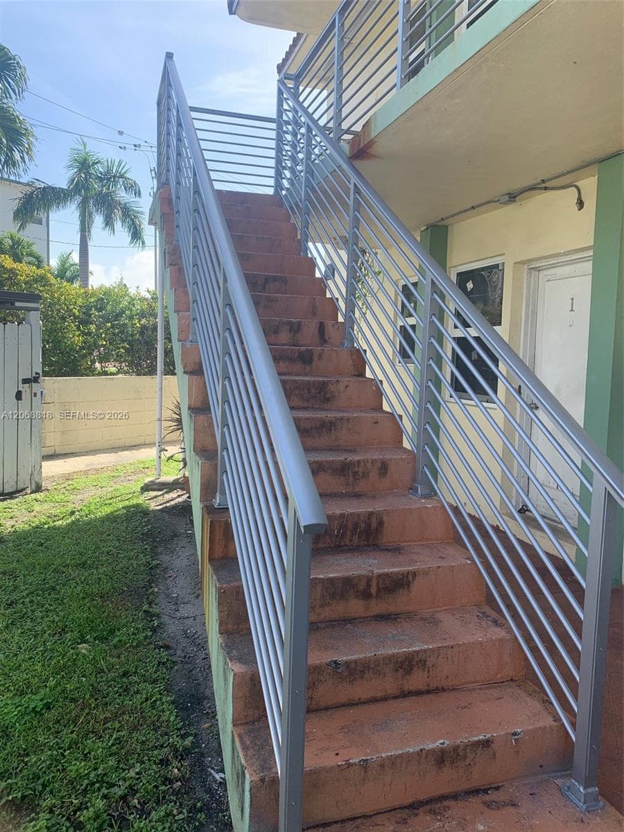 2 S Shore Dr # 3, Miami Beach, FL 33141 — zdjęcie 5