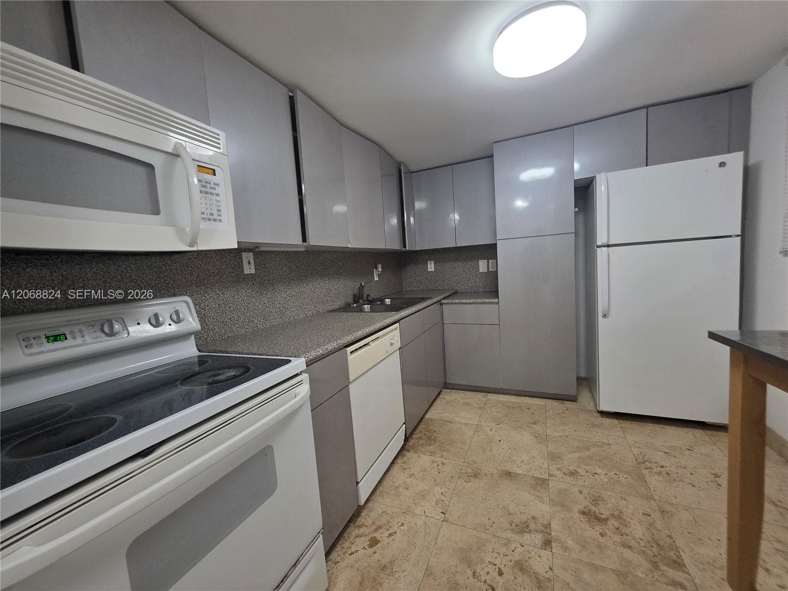 8888 Collins Ave # 306, Surfside, FL 33154 — zdjęcie 3