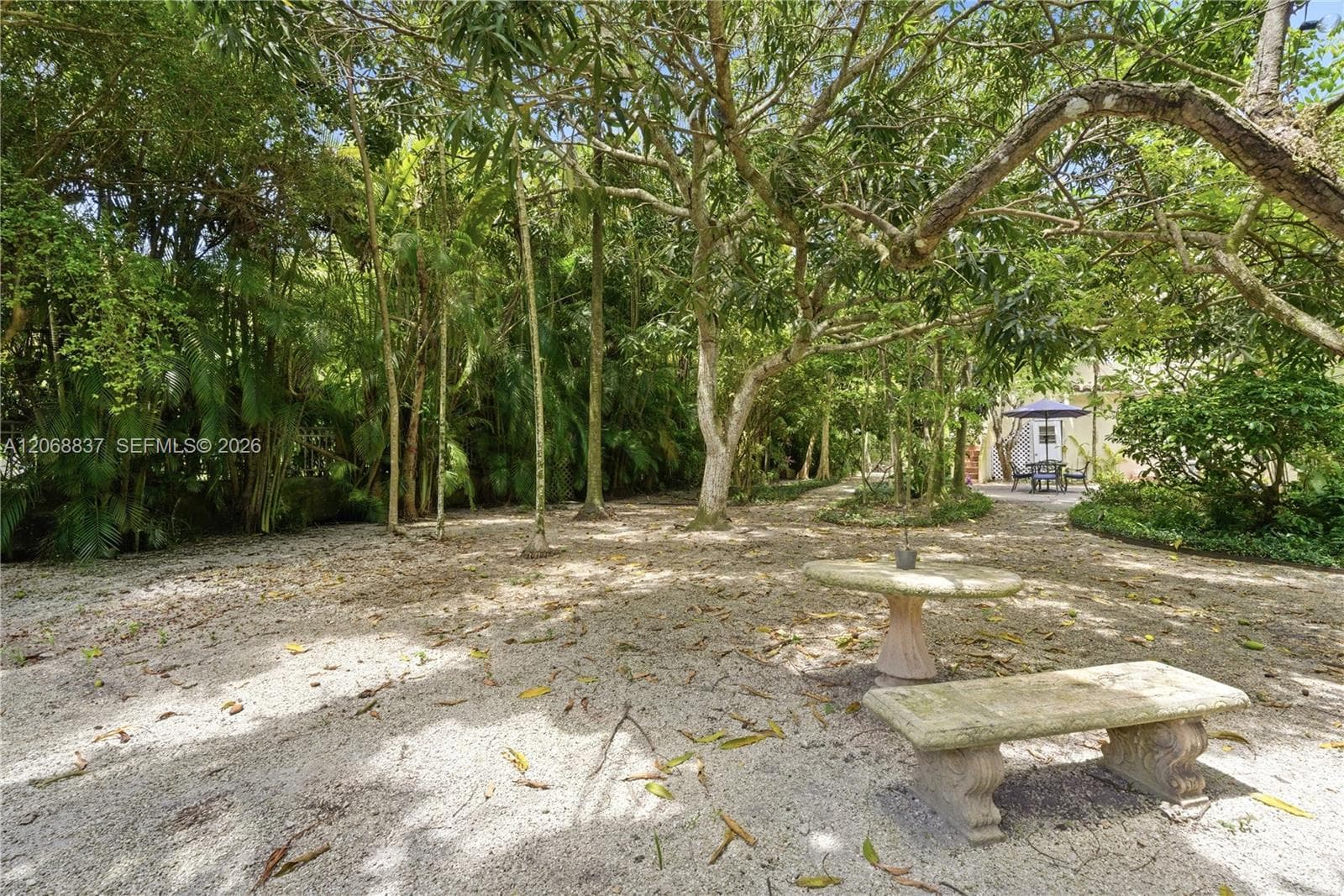1140 Asturia Ave, Coral Gables, FL 33134 — zdjęcie 4