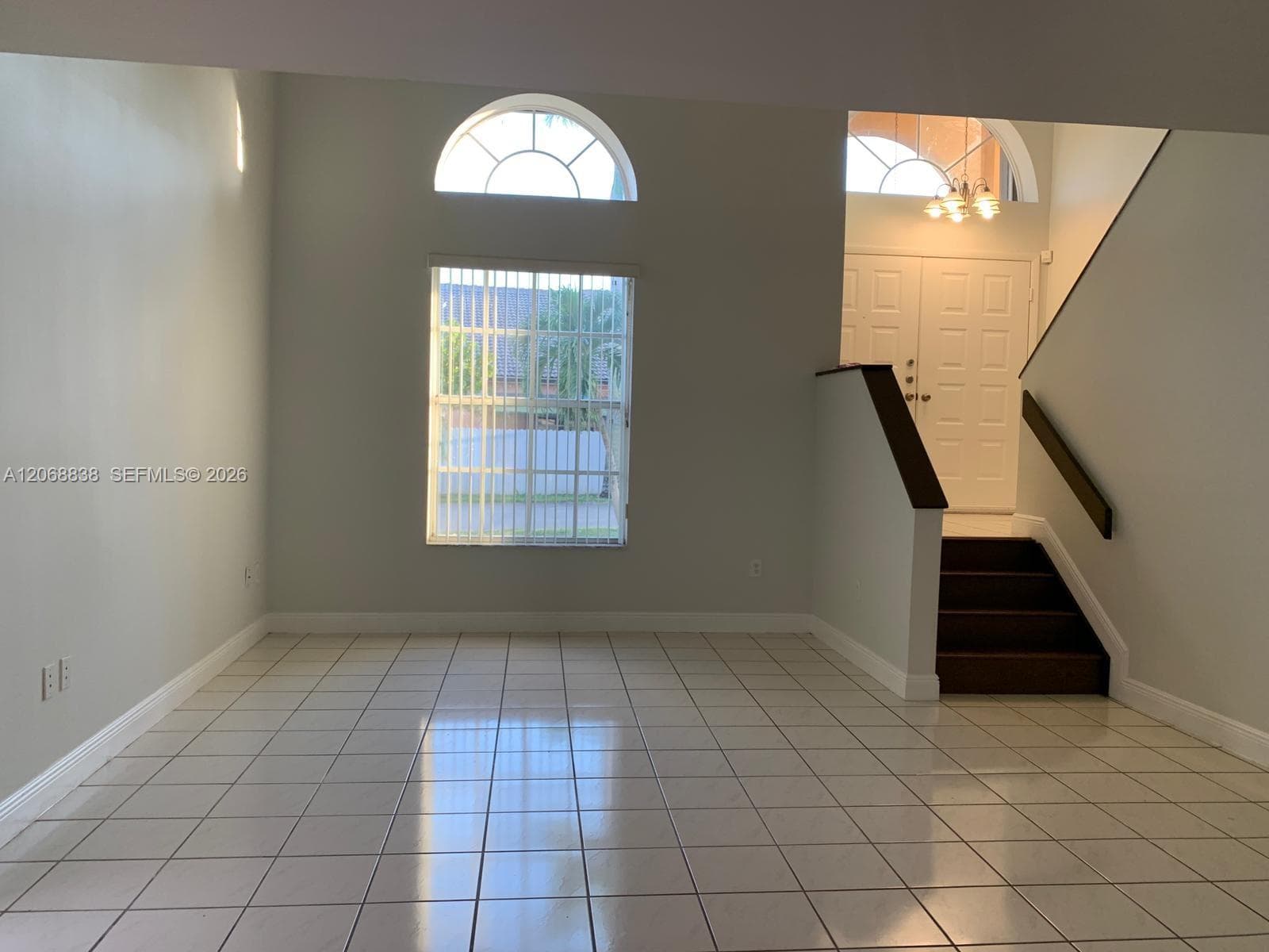 12447 NW 7th St, Miami, FL 33182 — zdjęcie 3