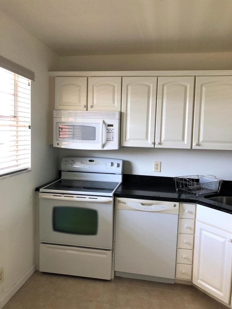 12011 Poinciana Boulevard S # 202, Royal Palm Beach, FL 33411 — zdjęcie 5