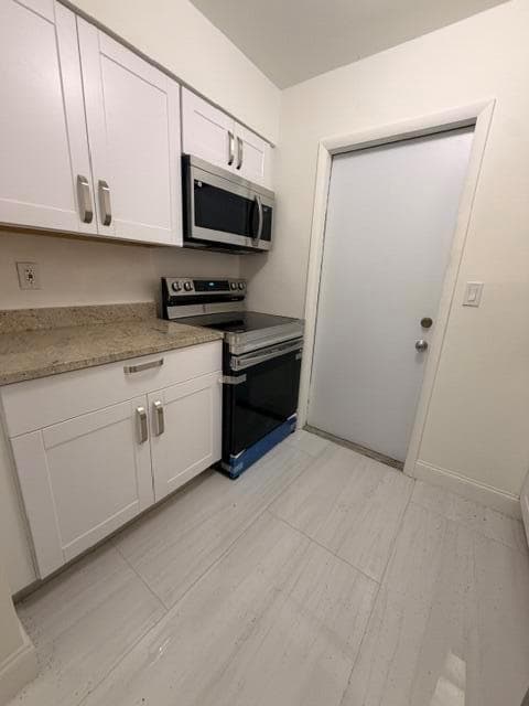968 W 9TH Street # B2, Riviera Beach, FL 33404 — zdjęcie 5