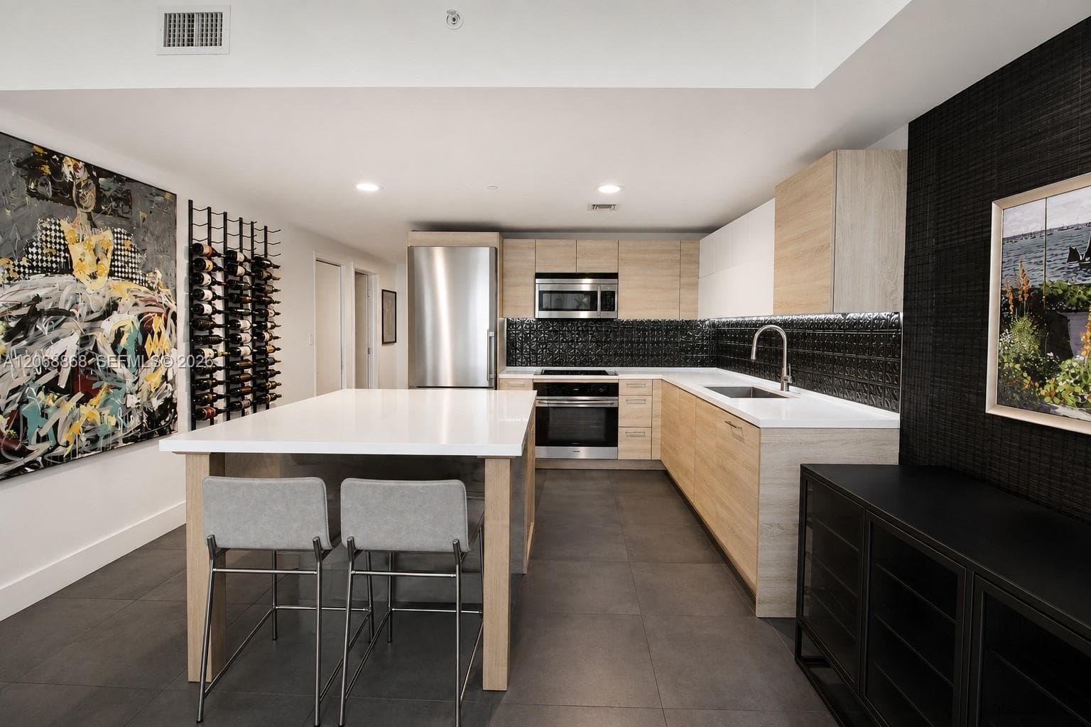 16385 Biscayne Blvd # 1920, North Miami Beach, FL 33160 — zdjęcie 2