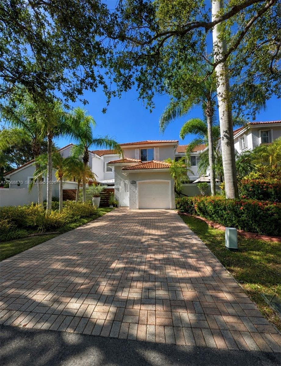 1135 Cherrypalm Ln, Hollywood, FL 33019 — zdjęcie 4