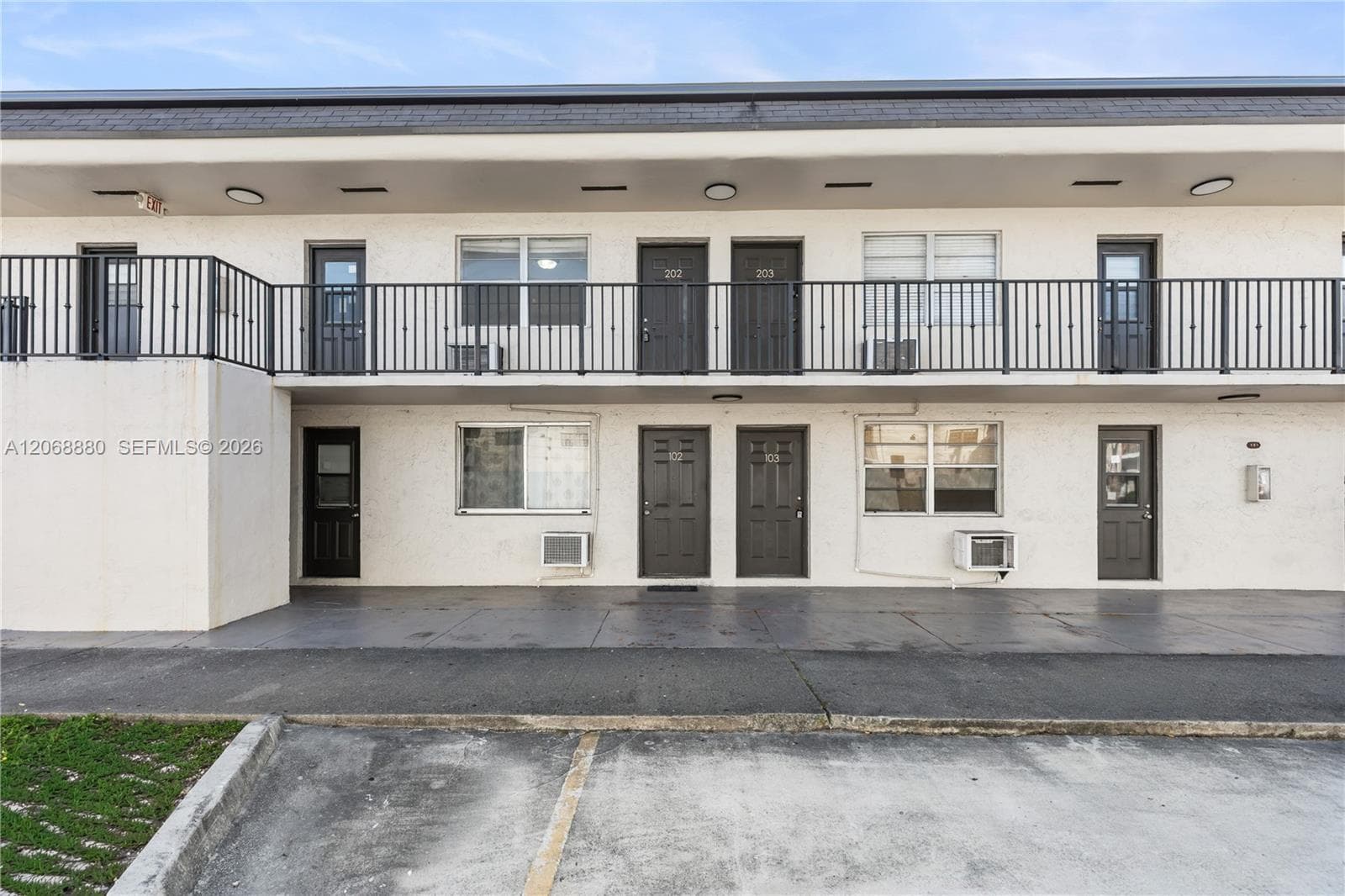 345 W 68th St # 202, Hialeah, FL 33014 — zdjęcie 4