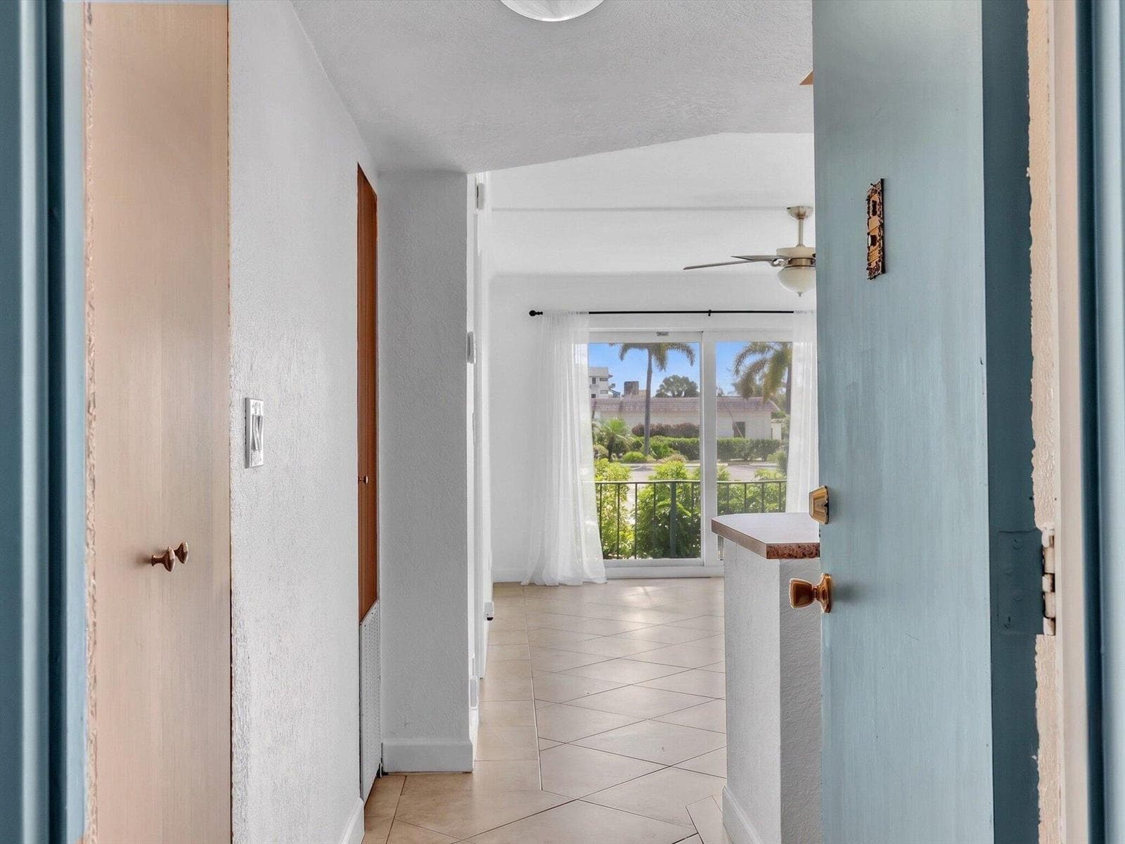 3002 NE 5th Terrace # 105-B, Wilton Manors, FL 33334 — zdjęcie 3