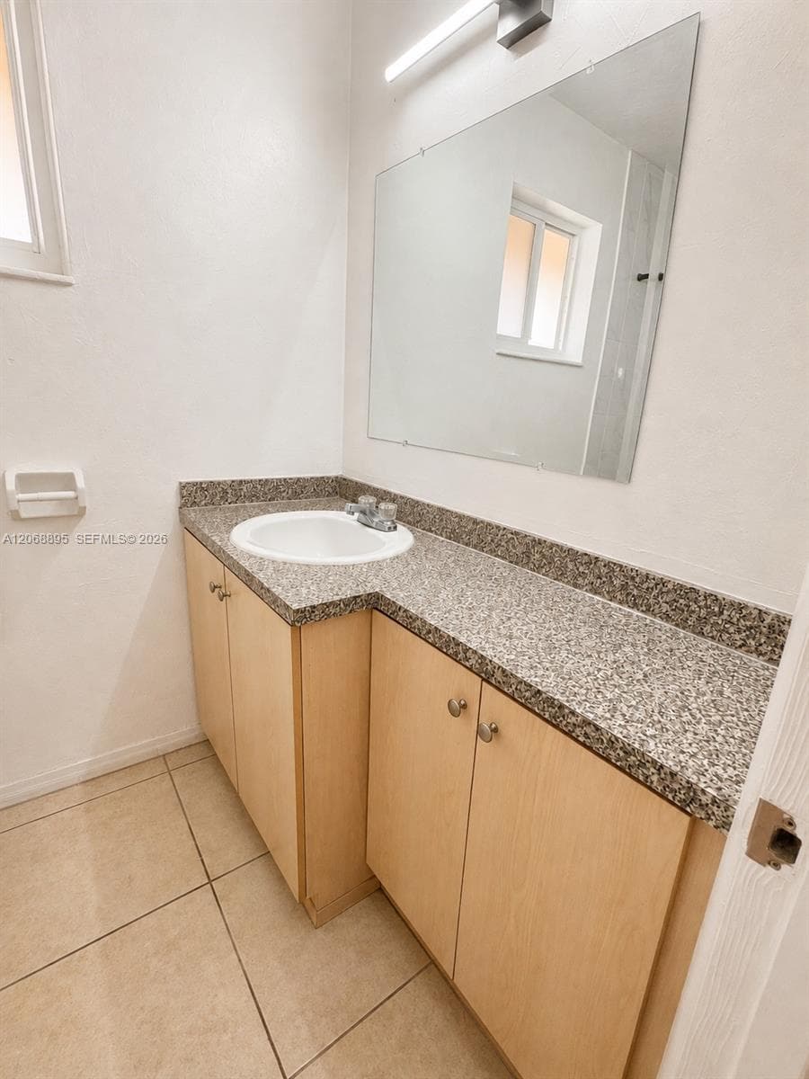 6850 W 14th Ct # 25B, Hialeah, FL 33014 — zdjęcie 5