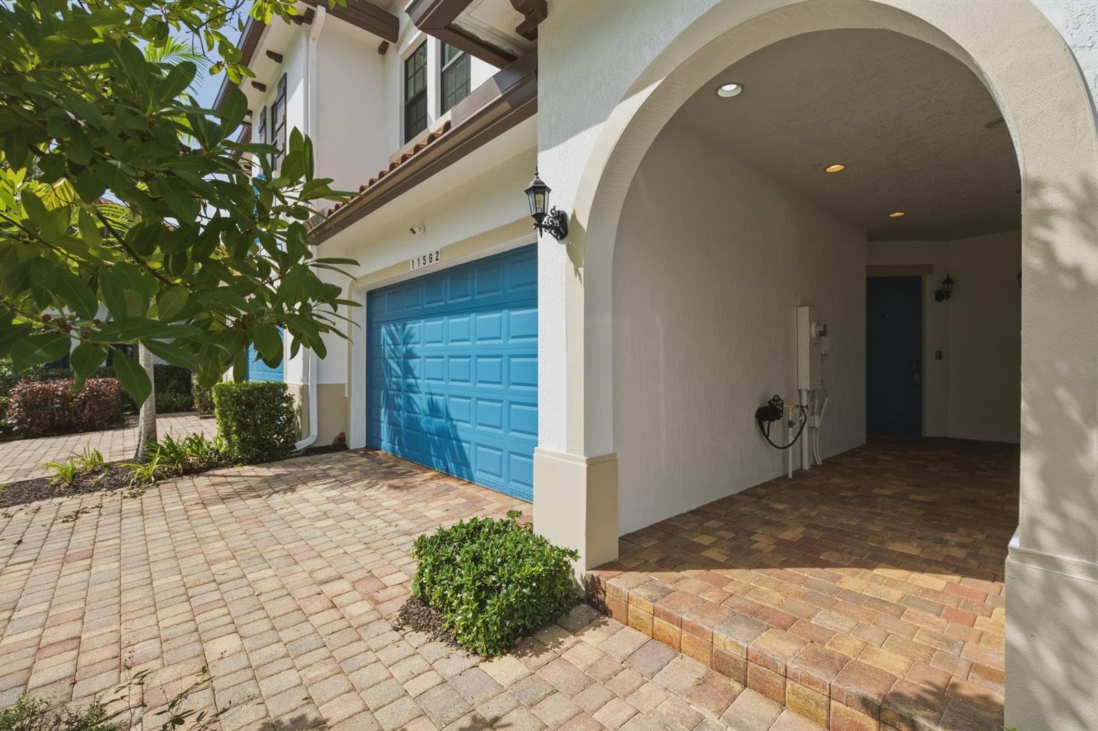 11562 SW 13th Lane, Pembroke Pines, FL 33025 — zdjęcie 2