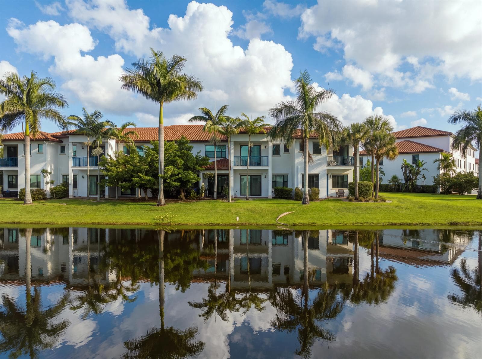 11562 SW 13th Lane, Pembroke Pines, FL 33025 — zdjęcie 5