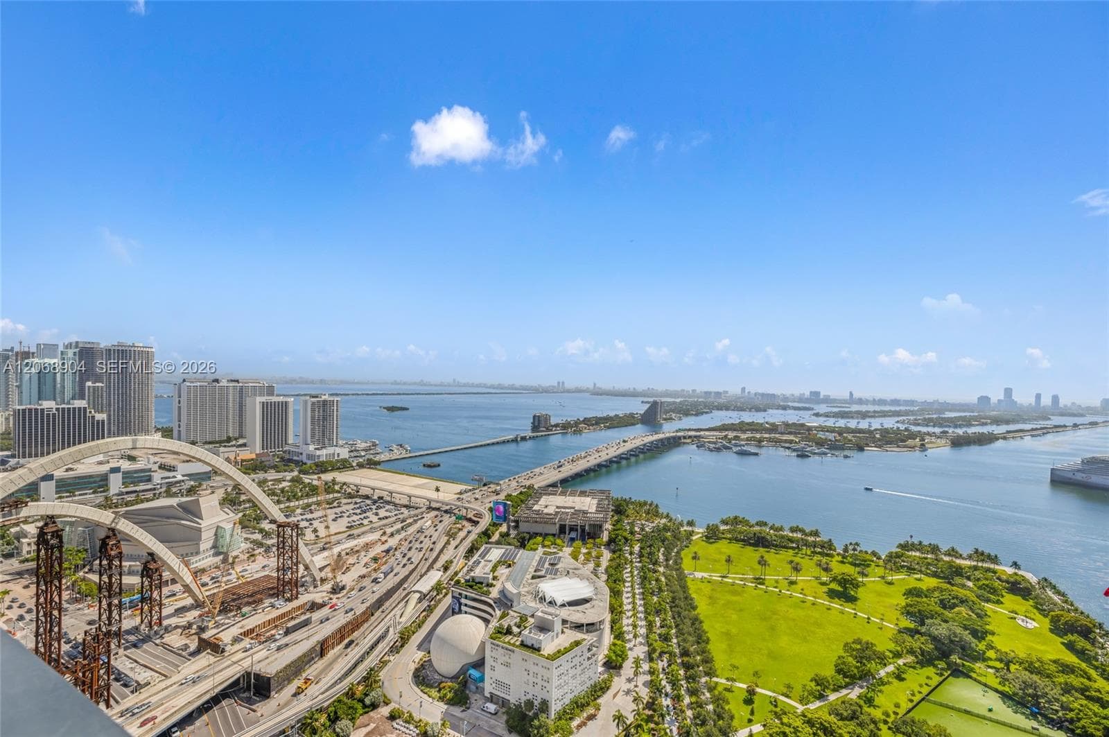 1000 Biscayne Blvd # 3901, Miami, FL 33132
