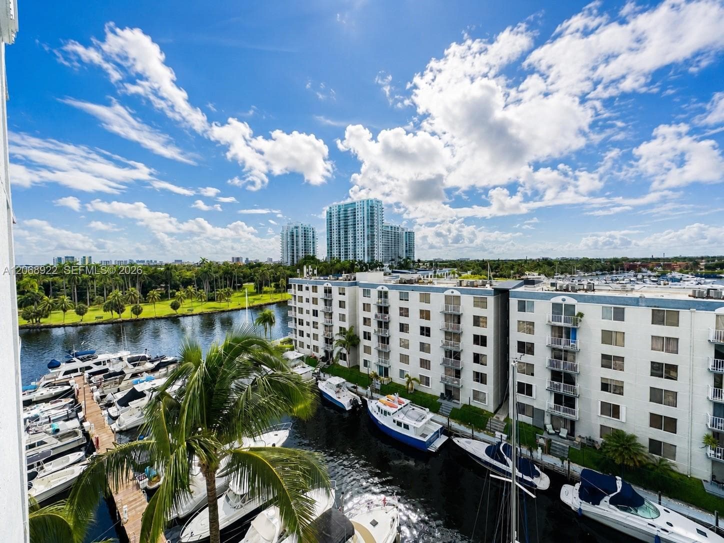 1700 NW N River Dr # 805, Miami, FL 33125 — zdjęcie 2