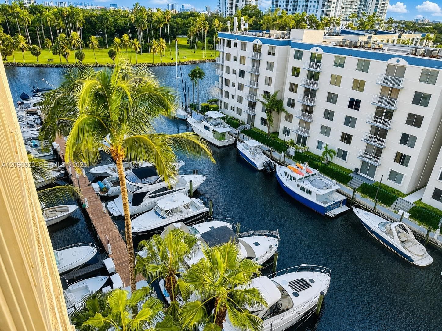 1700 NW N River Dr # 805, Miami, FL 33125