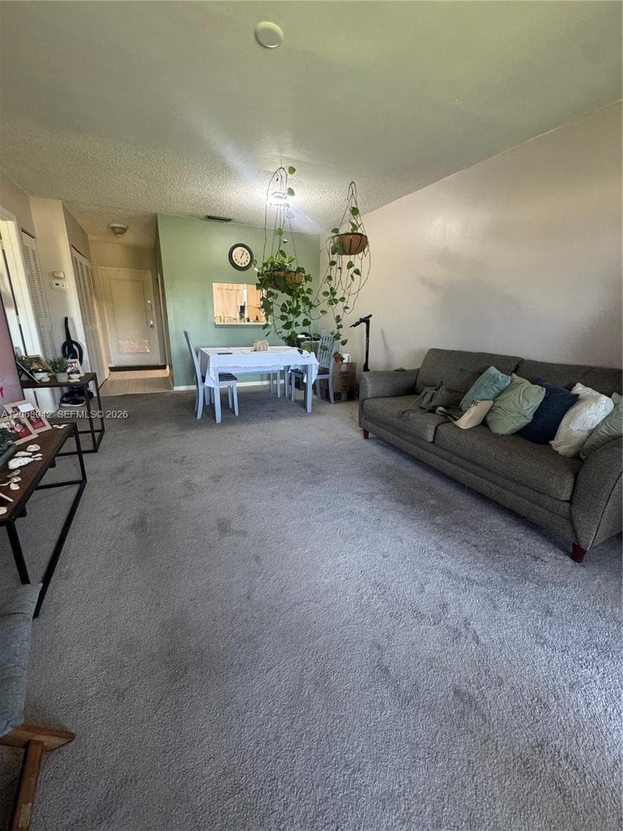 6550 Royal Palm Blvd # 304A, Margate, FL 33063
