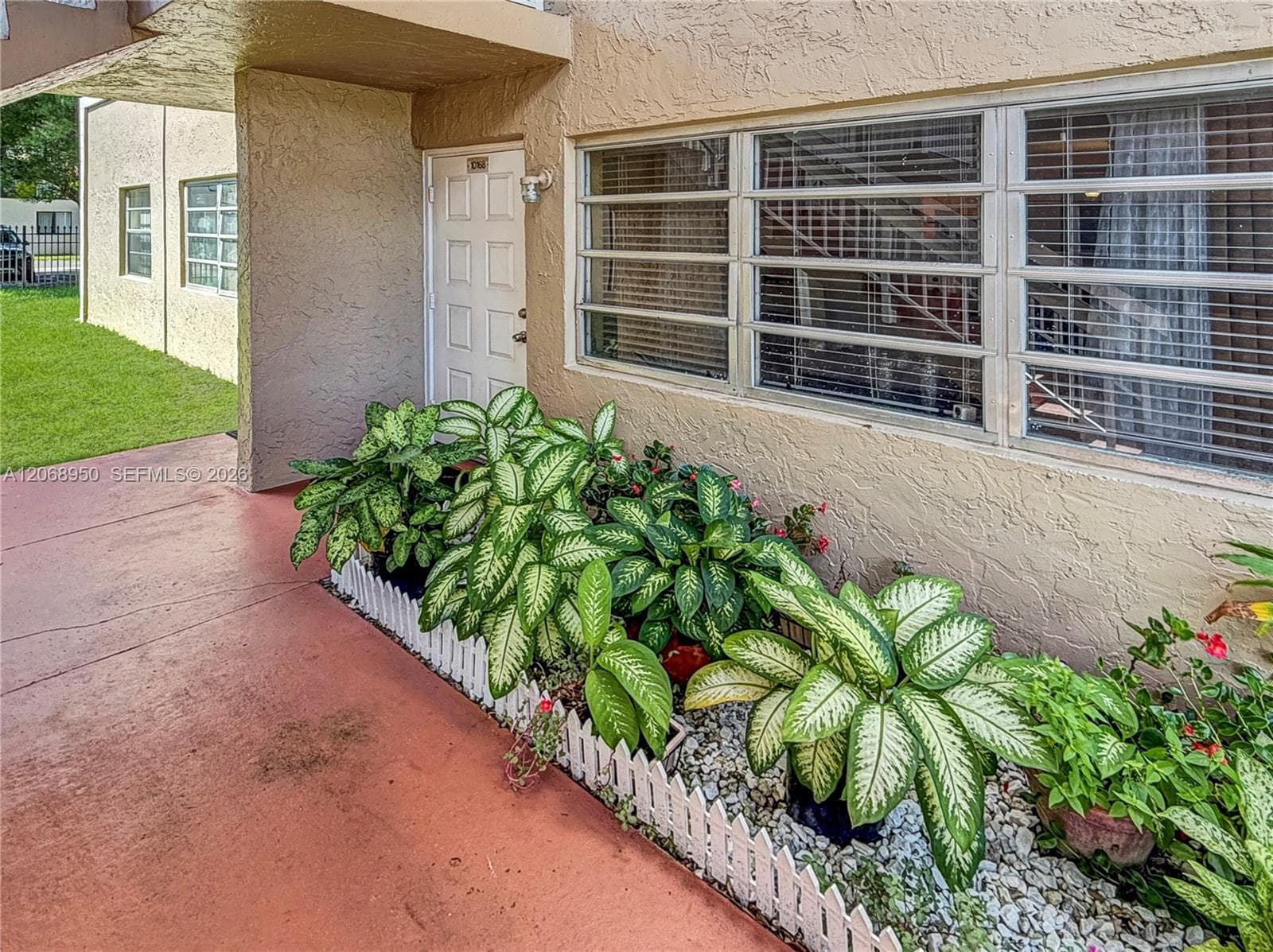 10168 Twin Lakes Dr # 13-A, Coral Springs, FL 33071 — zdjęcie 2