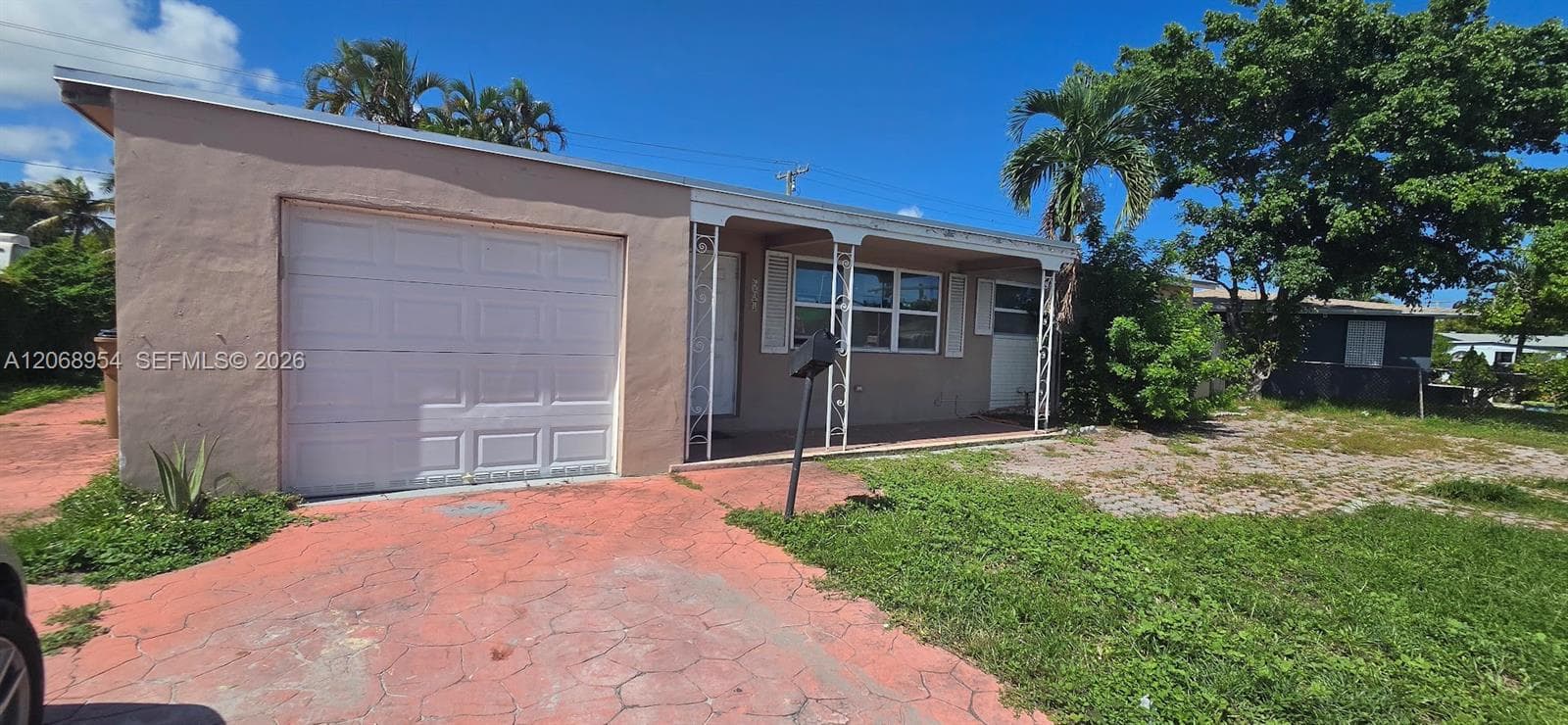 601 W Sample Rd, Deerfield Beach, FL 33064 — zdjęcie 2