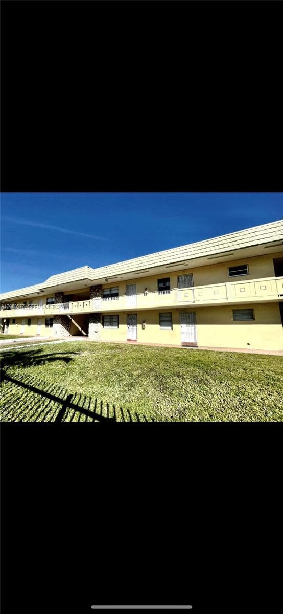 505 NW 177th St # 225, Miami Gardens, FL 33169 — zdjęcie 2
