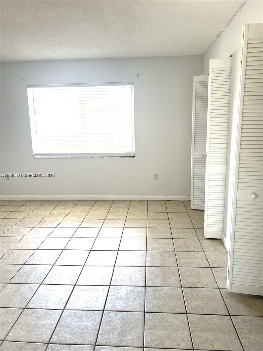 505 NW 177th St # 225, Miami Gardens, FL 33169 — zdjęcie 5