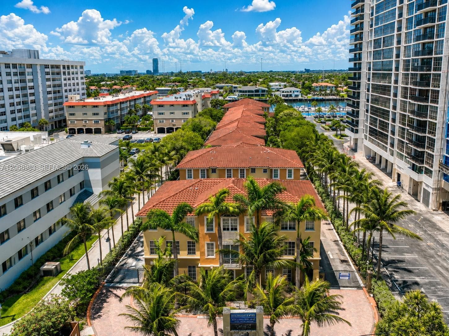 2069 S Ocean Dr # TH18, Hallandale Beach, FL 33009 — zdjęcie 2