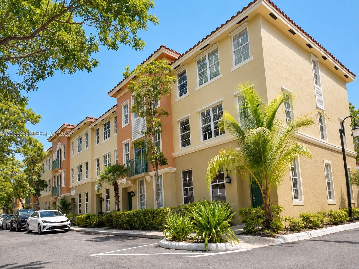 2069 S Ocean Dr # TH18, Hallandale Beach, FL 33009 — zdjęcie 5