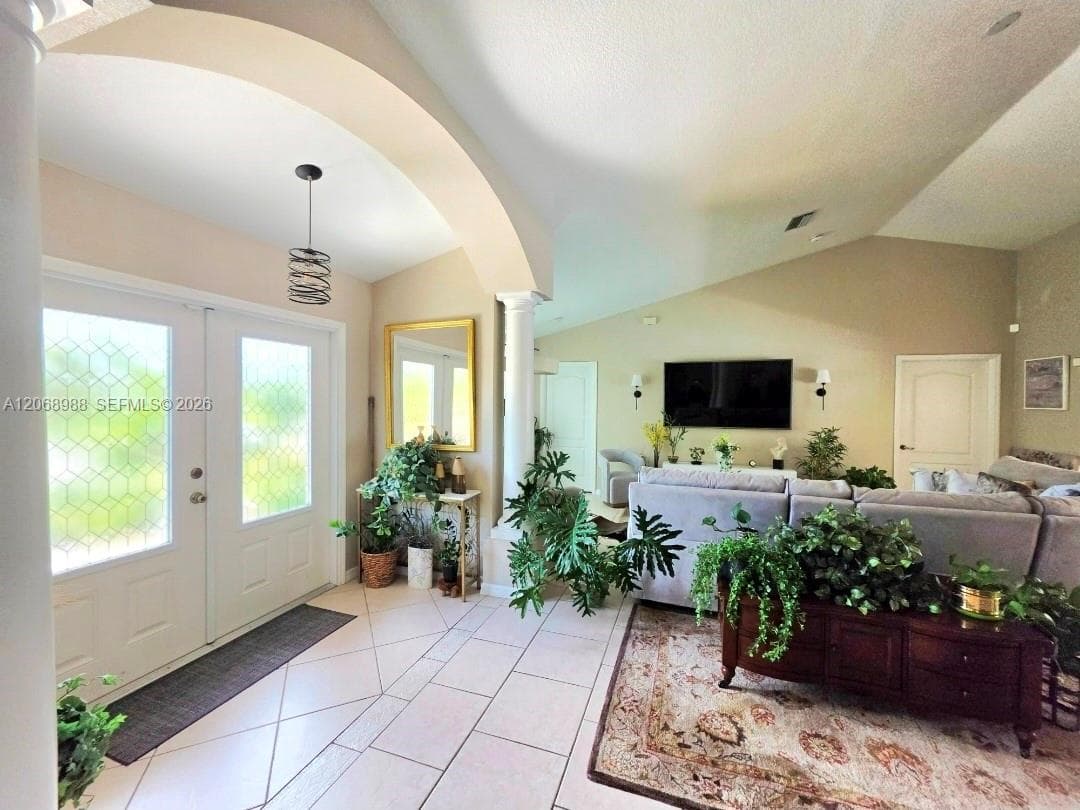 278 White Marsh Ln, Other City - In The State Of Florida, FL 33947 — zdjęcie 5