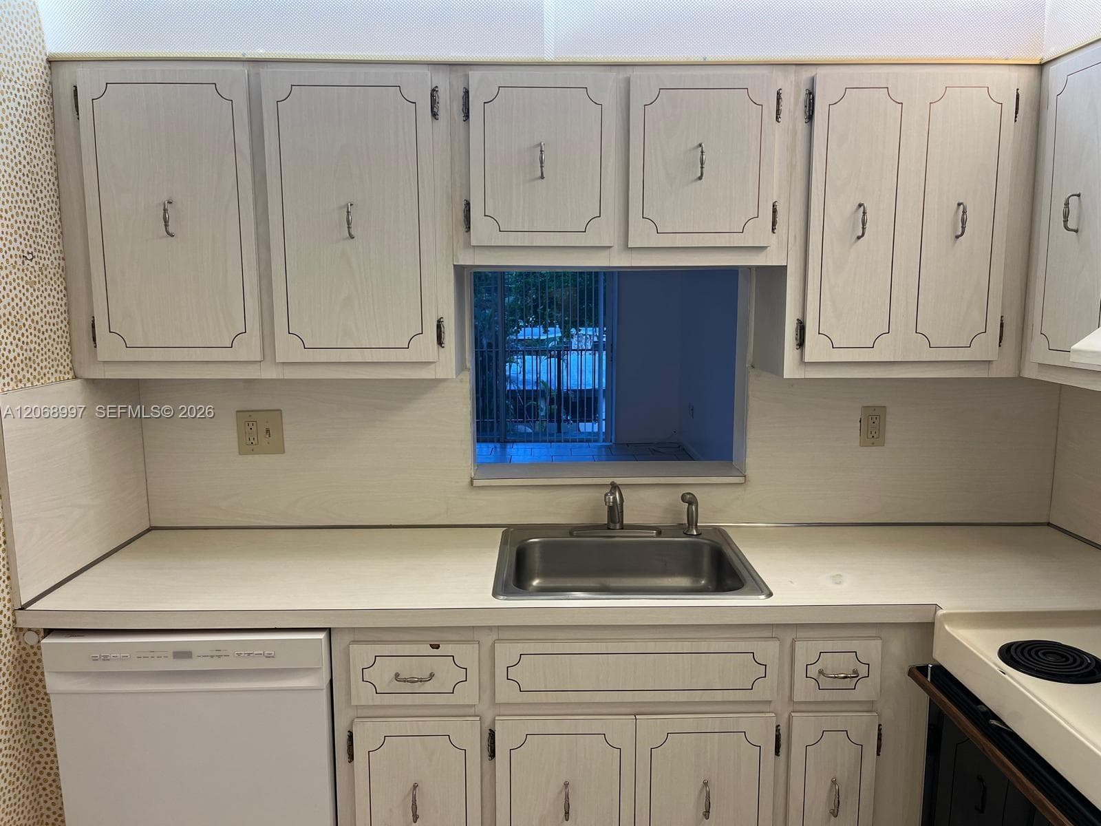 12035 NE 2nd Ave # A316, North Miami, FL 33161 — zdjęcie 4