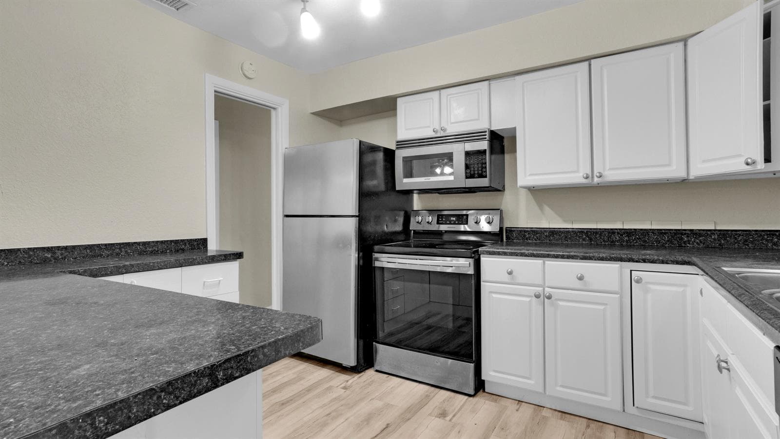 3002 ARTHUR Street, Hollywood, FL 33021 — zdjęcie 5