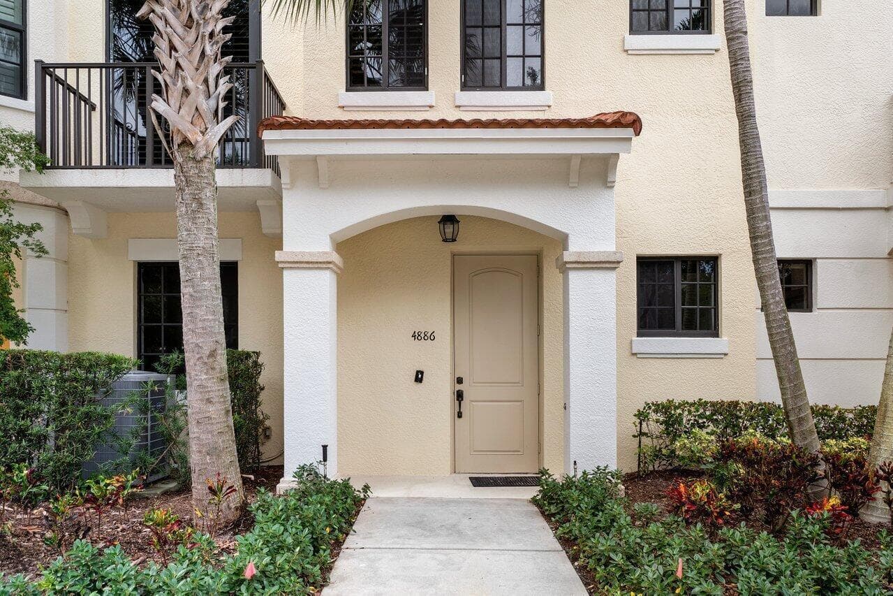 4886 NW 16TH Avenue, Boca Raton, FL 33431 — zdjęcie 3