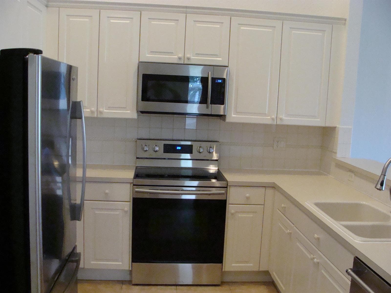 369 W Coral Trace Circle, Delray Beach, FL 33445 — zdjęcie 2