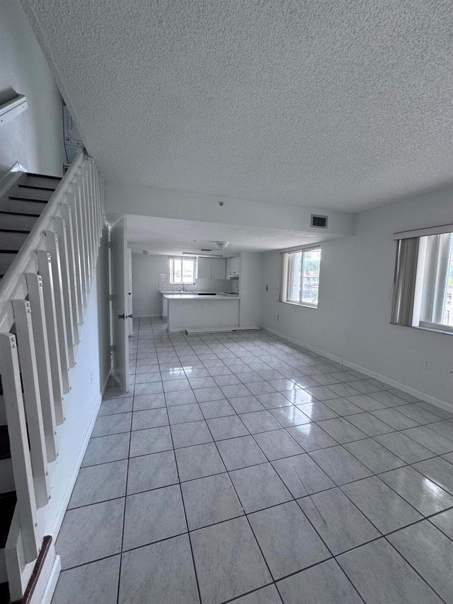 551 NW 82ND Avenue # 526, Miami, FL 33126 — zdjęcie 3