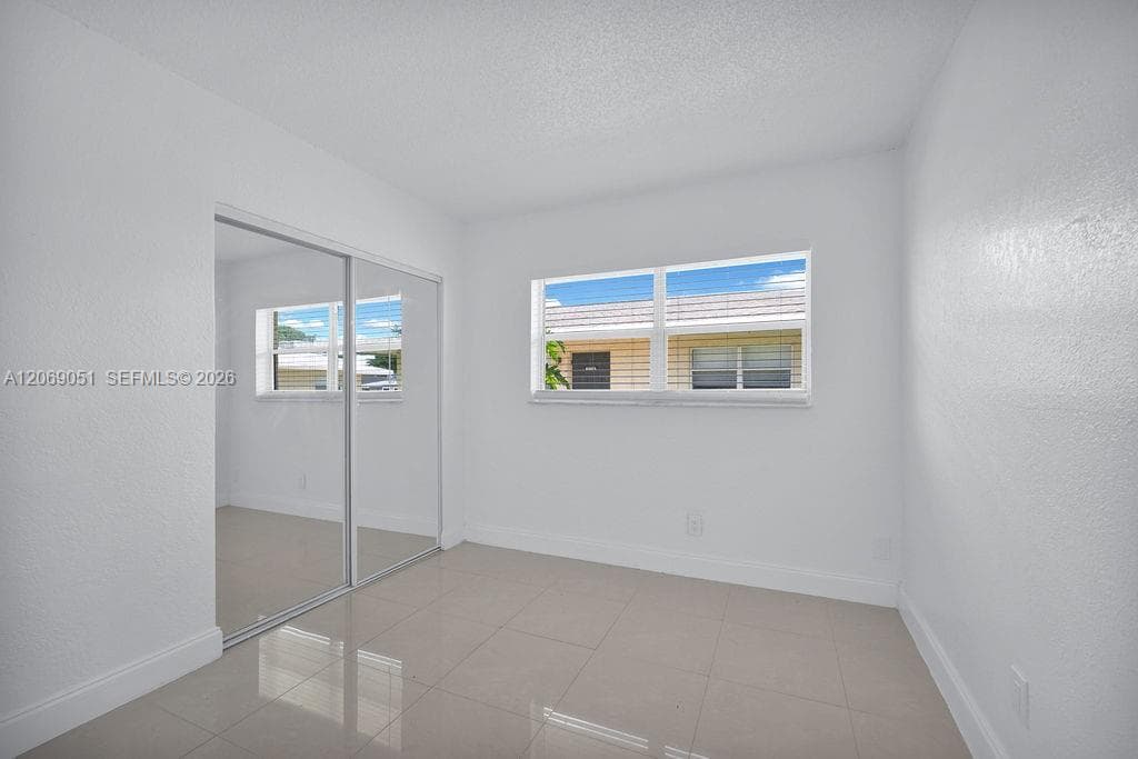 6907 SW 7th St, Margate, FL 33068 — zdjęcie 4
