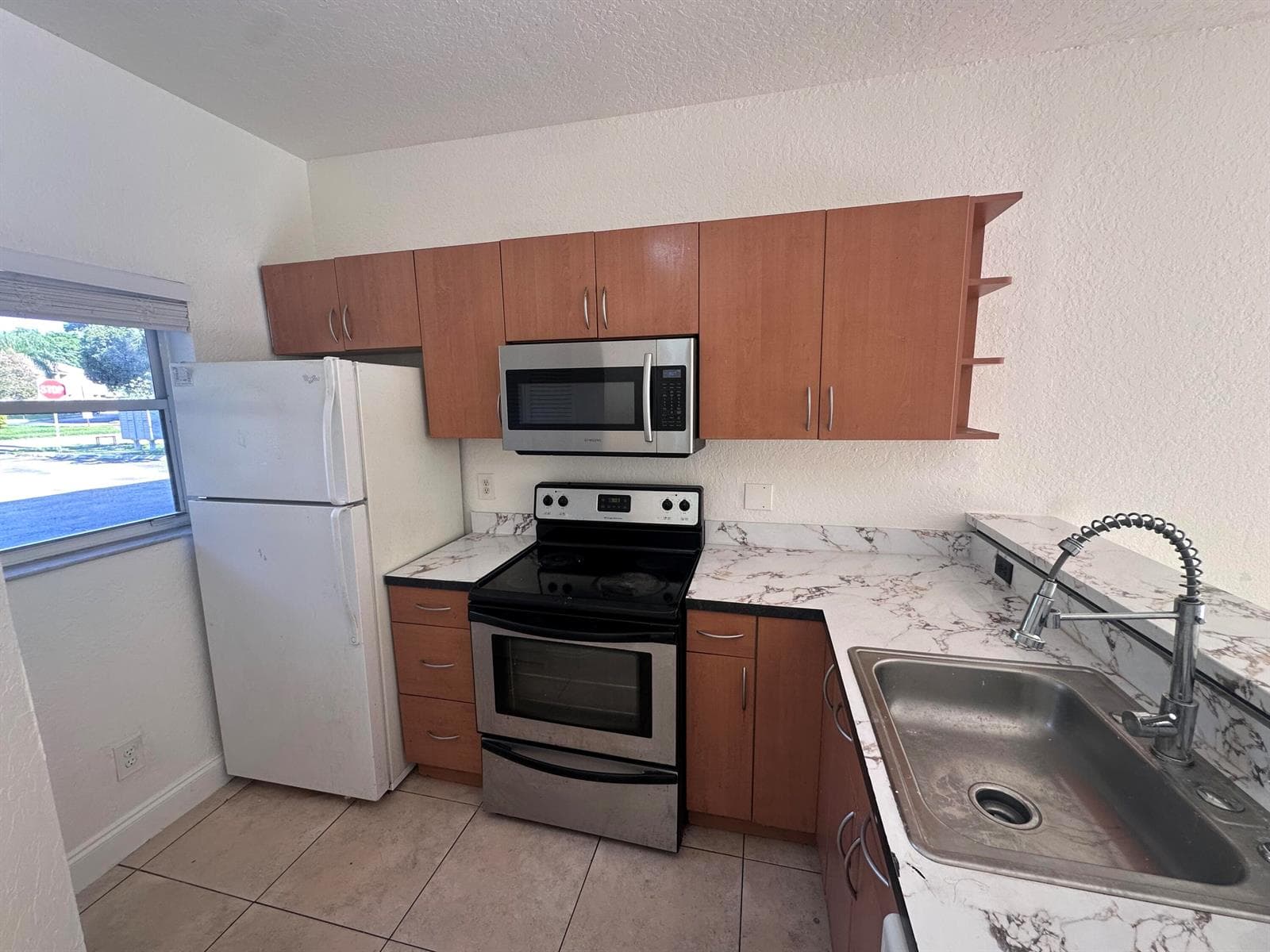 3590 NW 91ST Lane # 3590, Sunrise, FL 33351 — zdjęcie 2