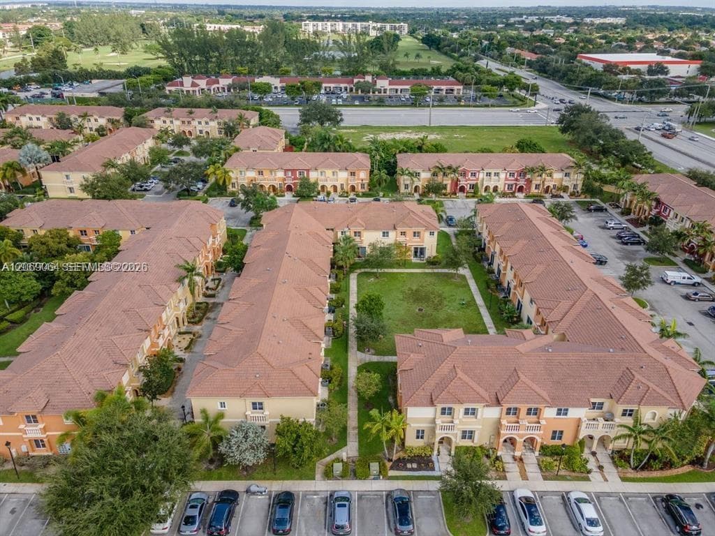 8922 SW 18th St, Miramar, FL 33025 — zdjęcie 3