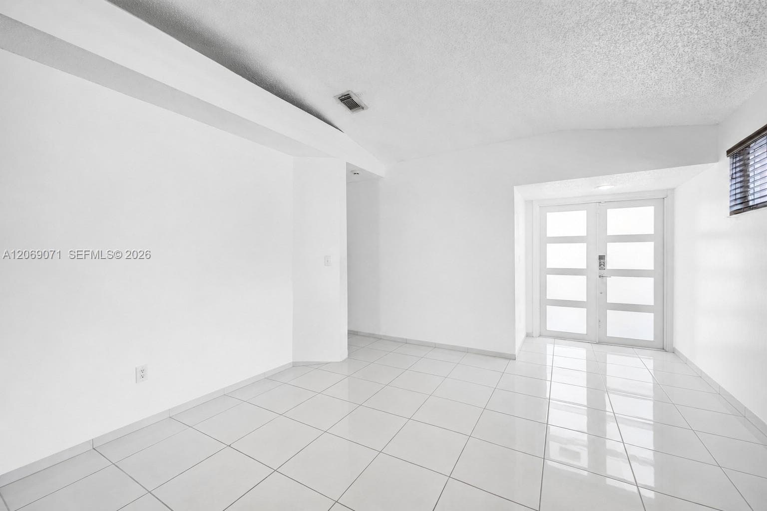 7256 W 34th Ln # 7256, Hialeah, FL 33018 — zdjęcie 2