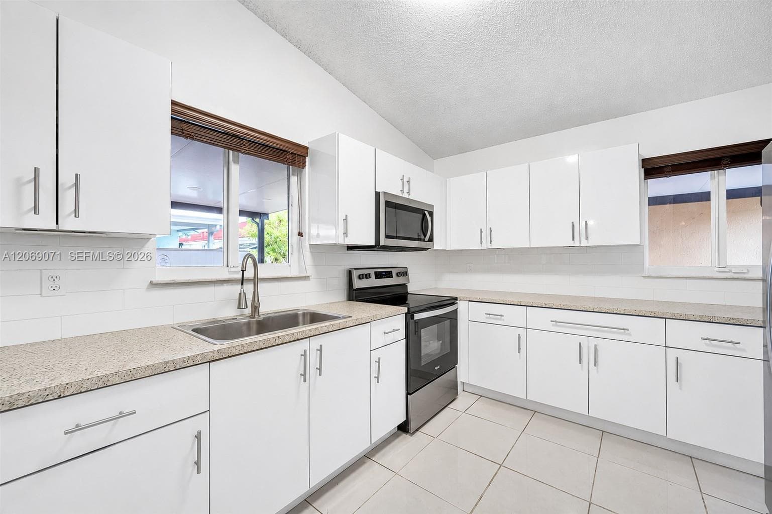 7256 W 34th Ln # 7256, Hialeah, FL 33018 — zdjęcie 5